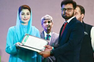 Earn Rs60,000 per month with CM Punjab