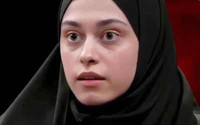 Turkish Actress Fatima Bushra Quits Showbiz, Adopts Hijab