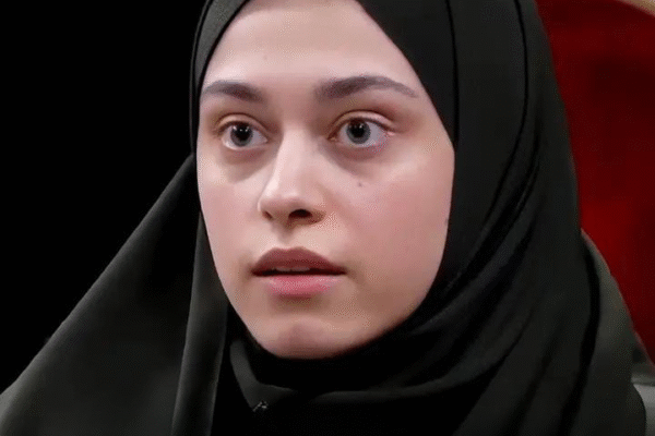 Turkish Actress Fatima Bushra Quits Showbiz, Adopts Hijab
