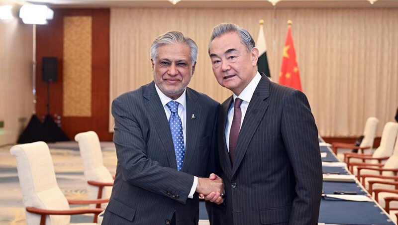 Chinese FM Wang Yi Arrives in Islamabad for Official Visit
