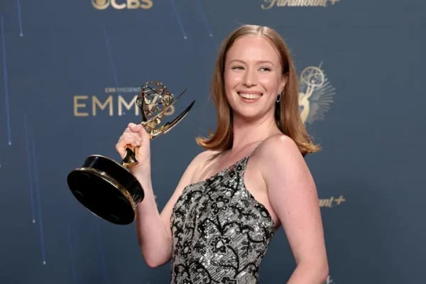Jewish Actress Hannah Shouts Free Palestine