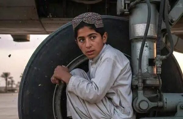 Afghan Teen Landing Gear
